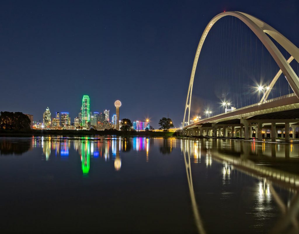 Subjek di Dallas Urban Night Photography2
